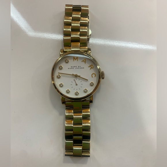 Gently used Marc Jacob’s Watch - Picture 2 of 10